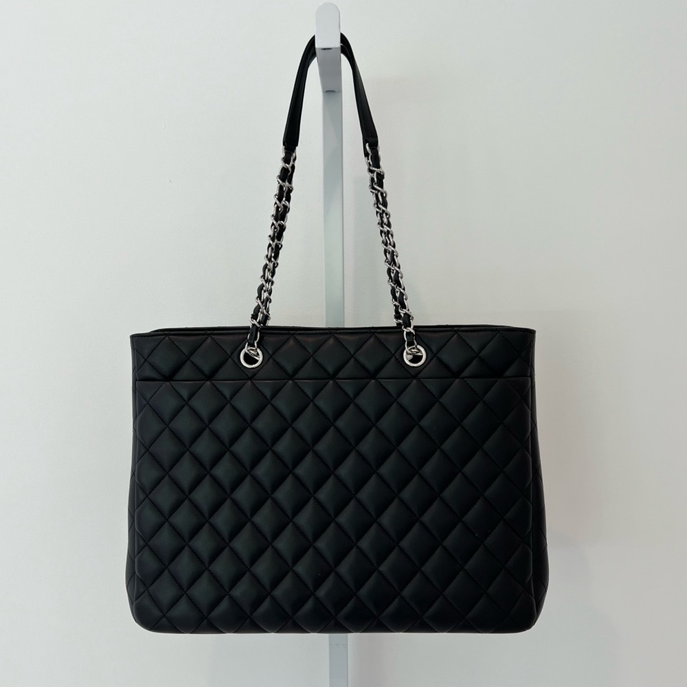 CHANEL BLACK QUILTED LEATHER TIMELESS TOTE NEW! - Picture 7 of 17